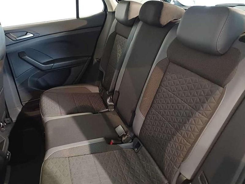 Gebraucht VW T-Cross Style 110 PS (80 kW) 2022 Deep black perleffekt SUV