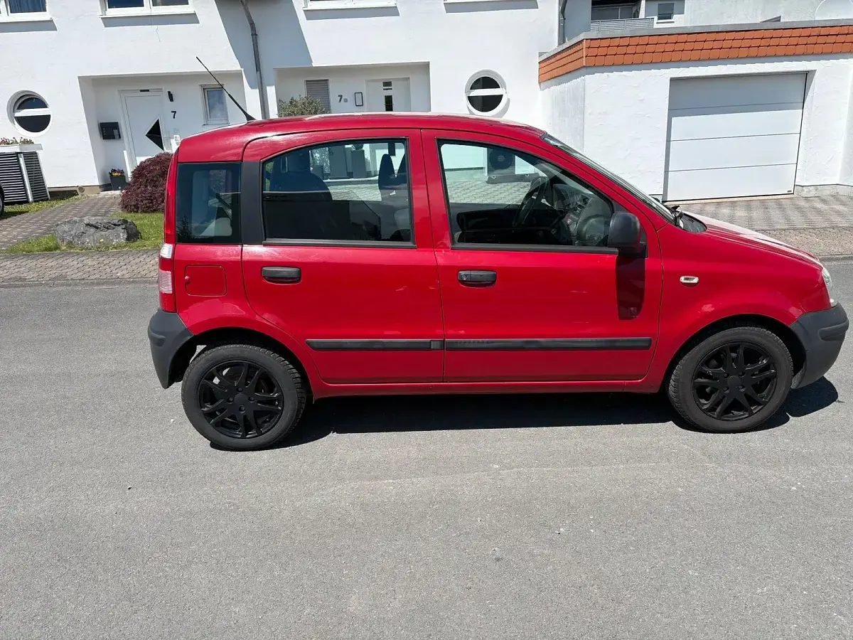 Gebraucht Fiat Panda 54 PS (39 kW) 2010 Rot Kleinwagen