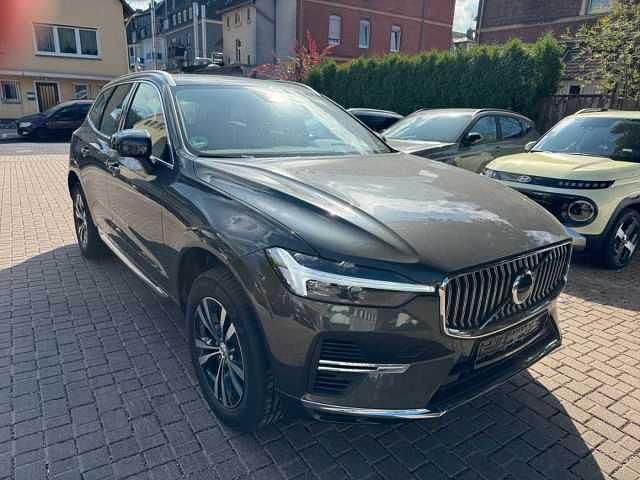 Grau Gebraucht 2022 Volvo XC60 Inscription SUV | 36.980 € (Superpreis) - Bild 1/4