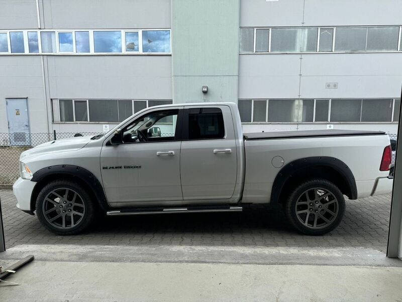 Second-hand Dodge Ram 401 CP (294 kW) 2012 Alb Pickup