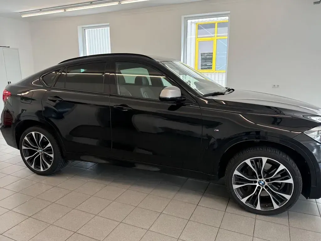 Gebraucht BMW X6 M50 Sport Line 381 PS (280 kW) 2018 Schwarz SUV