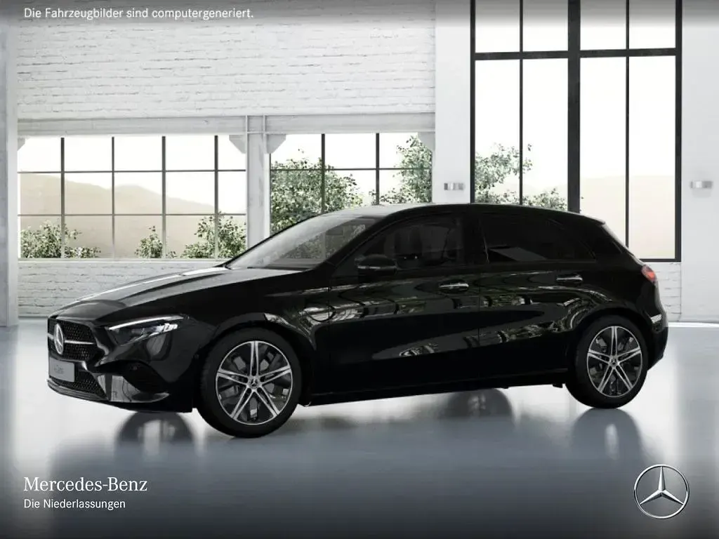 Gebraucht Mercedes A250 Advanced Plus 163 PS (119 kW) 2025 Schwarz Limousine