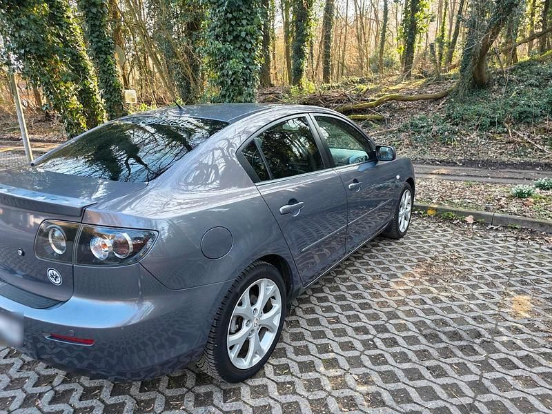 Gebraucht Mazda 3 105 PS (77 kW) 2008 Grau Limousine
