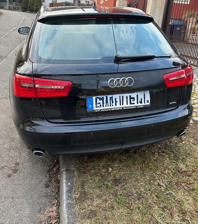 Gebraucht Audi A6 245 PS (180 kW) 2014 Schwarz Kombi