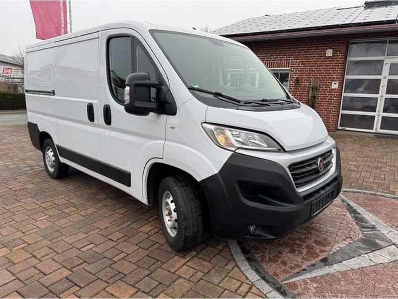 Gebraucht Fiat Ducato 116 PS (85 kW) 2019 Weiß Van