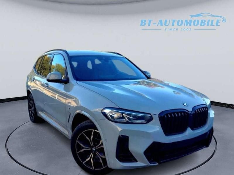 Brooklyn grau metallic Gebraucht 2024 BMW X3 M Sport SUV | 42.980 € (Superpreis) - Bild 1/3
