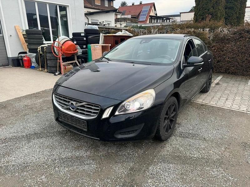 Schwarz Gebraucht 2012 Volvo S60 Limousine | 5.500 € (Fairer Preis) - Bild 1/4
