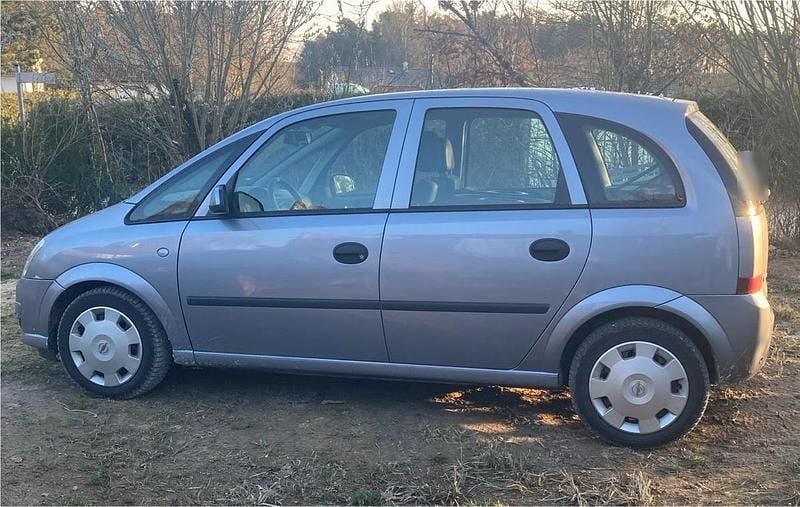 Gebraucht Opel Meriva 99 PS (72 kW) 2009 Silber Van / Kleinbus