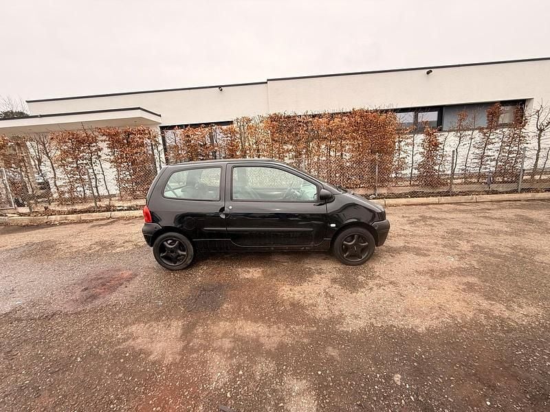 Używany Renault Twingo 58 KM (42 kW) 2005 Czarny Hatchback