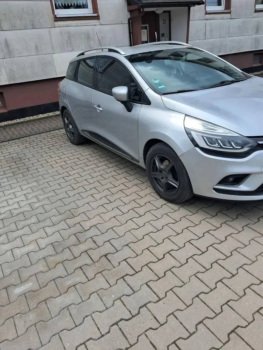 Gebraucht Renault Clio Life 75 PS (55 kW) 2018 Grau Kombi