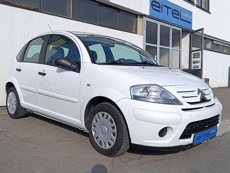 Gebraucht Citroën C3 Tonic 73 PS (53 kW) 2009 Weiß Limousine