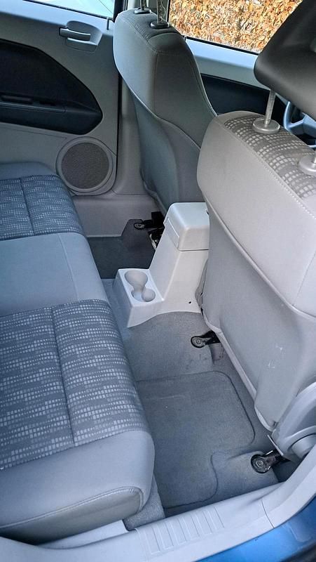 Gebraucht Dodge Caliber 86 PS (63 kW) 2007 Blau Kleinwagen