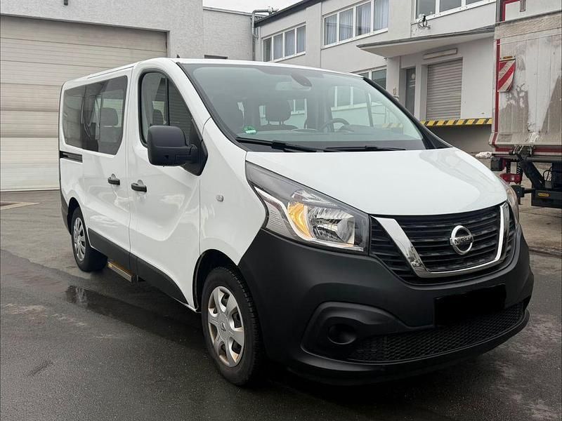 Gebraucht Nissan NV300 Premium Edition 125 PS (91 kW) 2017 Weiß Van