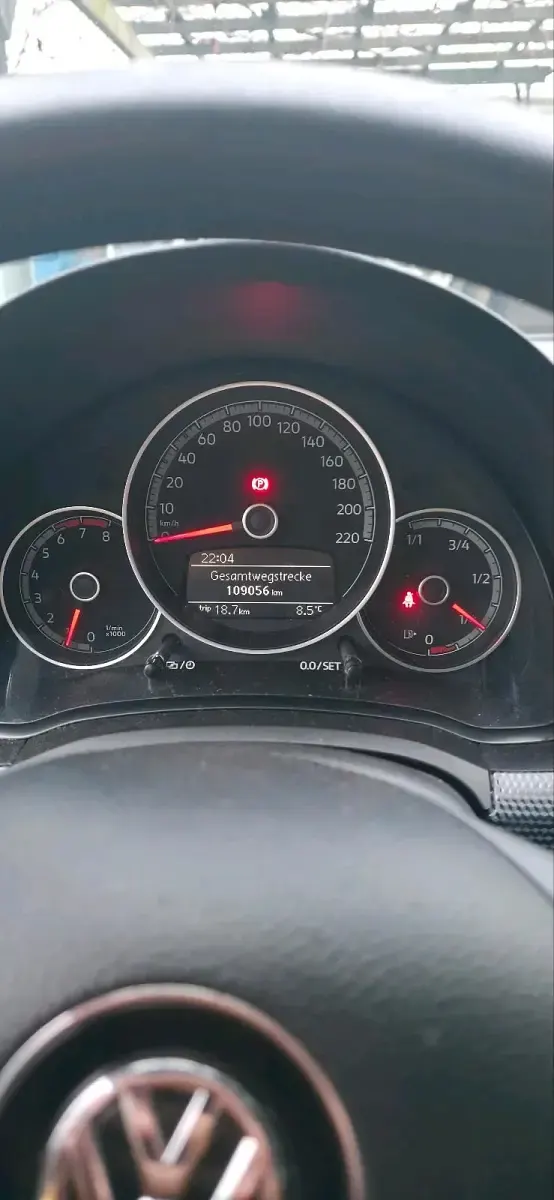 Gebraucht VW up! 65 PS (47 kW) 2018 Weiß Kleinwagen