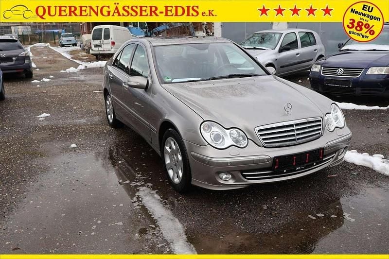 Gebraucht Mercedes C220 Elegance 150 PS (110 kW) 2004 Silber Kombi
