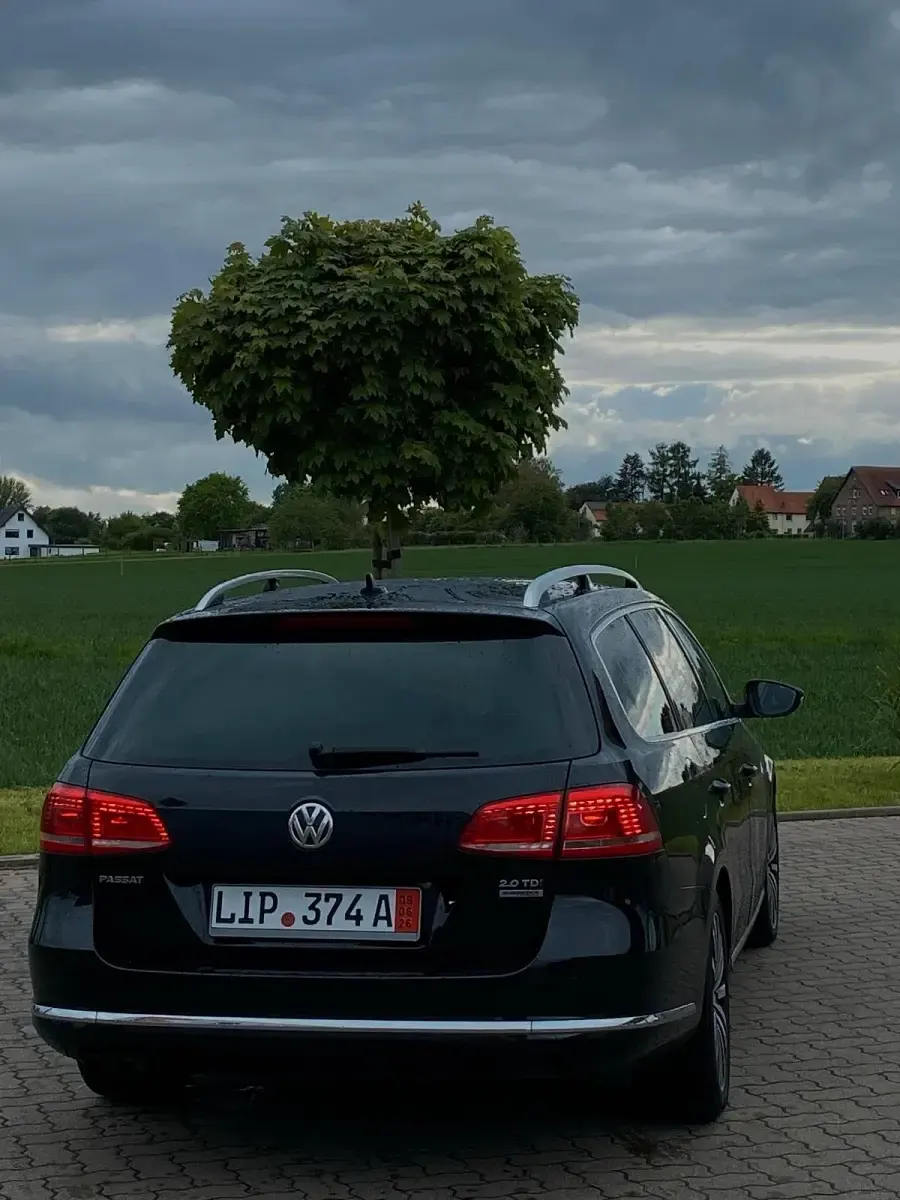 Gebraucht VW Passat 177 PS (130 kW) 2011 Grün Kleinwagen