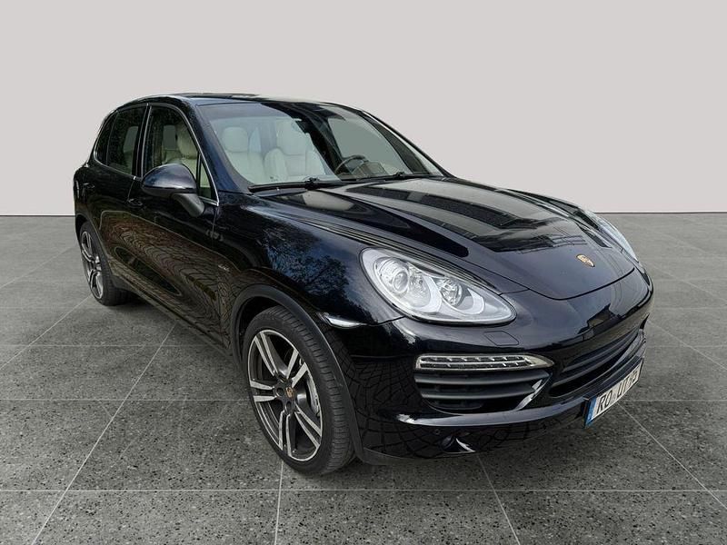 Schwarz Gebraucht 2014 Porsche Cayenne SUV | 26.999 € (Fairer Preis) - Bild 1/4