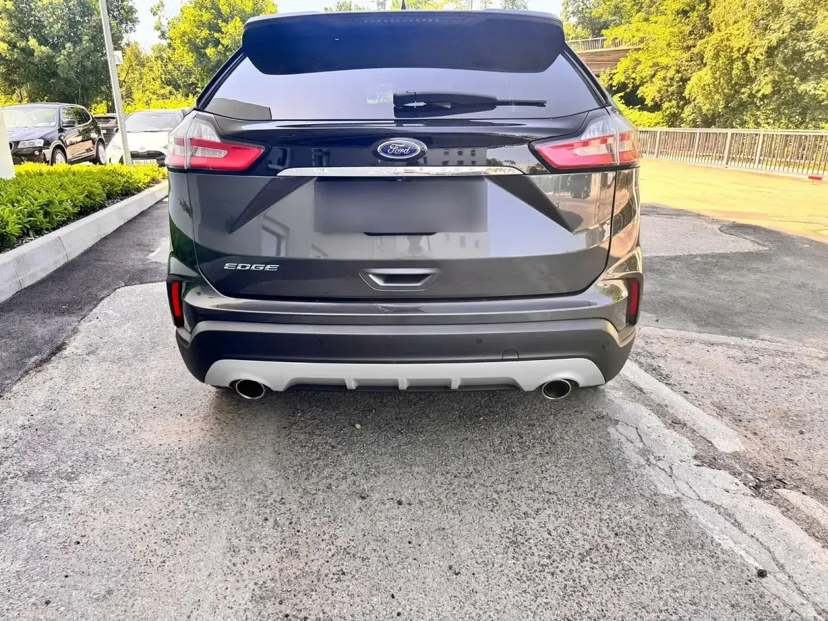 Brugt Ford Edge 238 HK (175 kW) 2020 Grå SUV