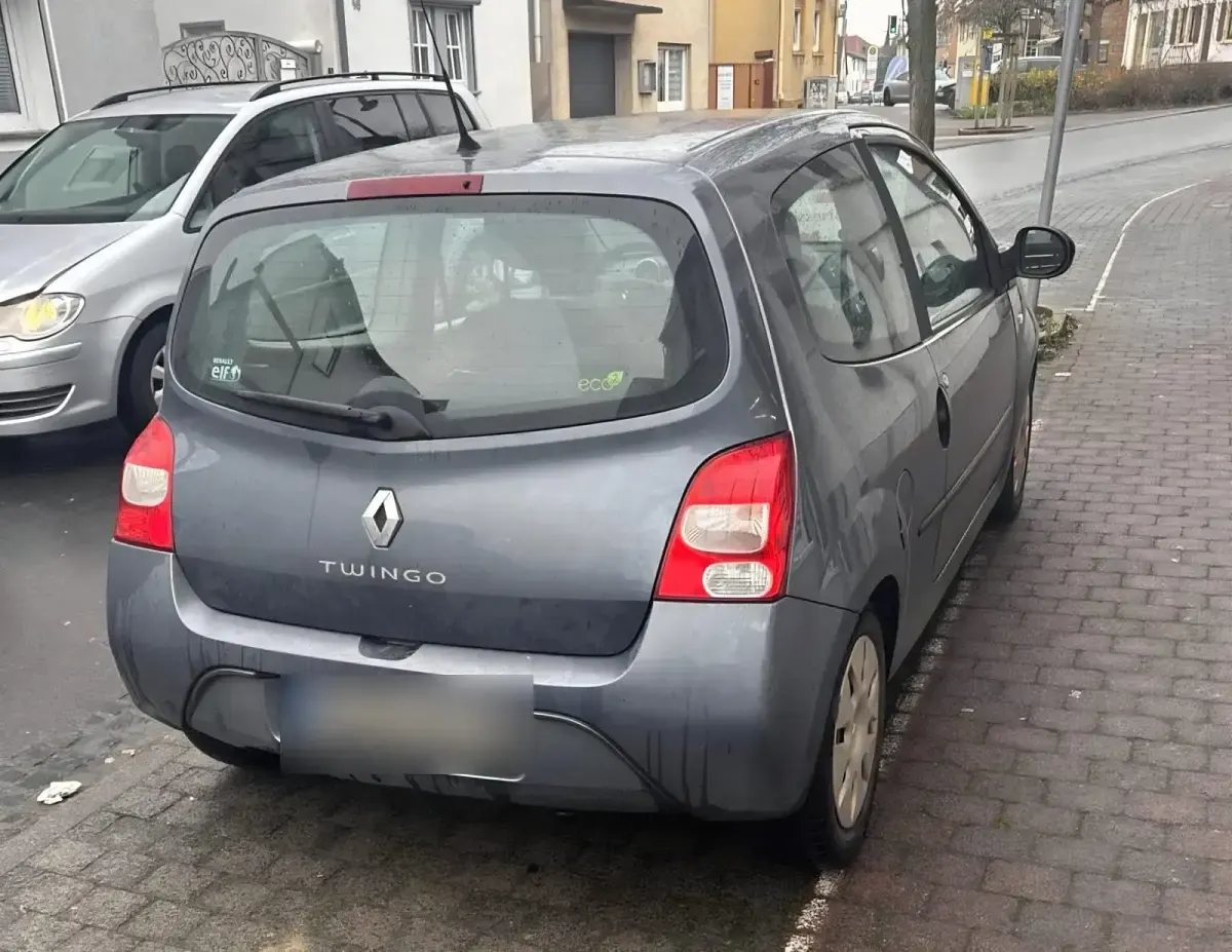 Gebraucht Renault Twingo 65 PS (47 kW) 2008 Blau Kleinwagen