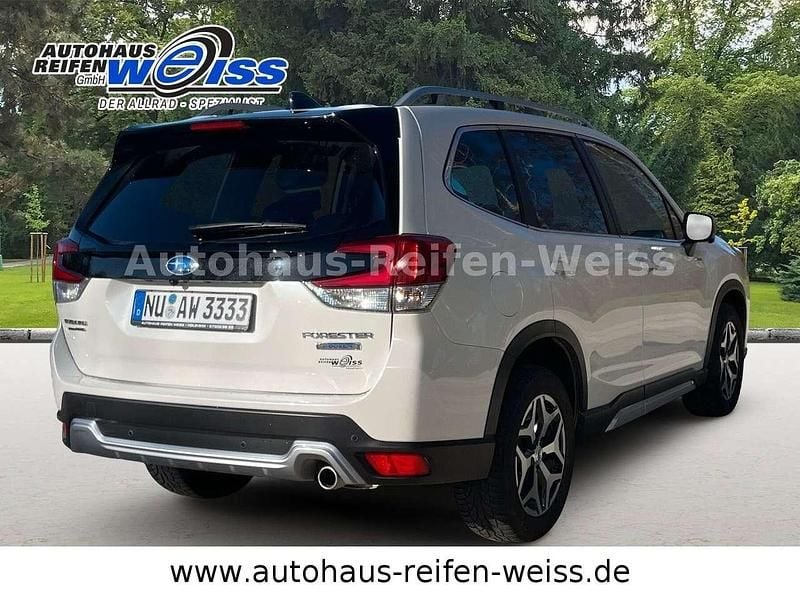 Gebraucht Subaru Forester Comfort 150 PS (110 kW) 2024 Weiß SUV