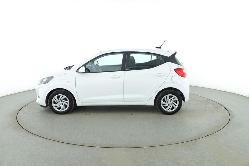 Gebraucht Hyundai i10 Select 67 PS (49 kW) 2021 Weiß Kleinwagen