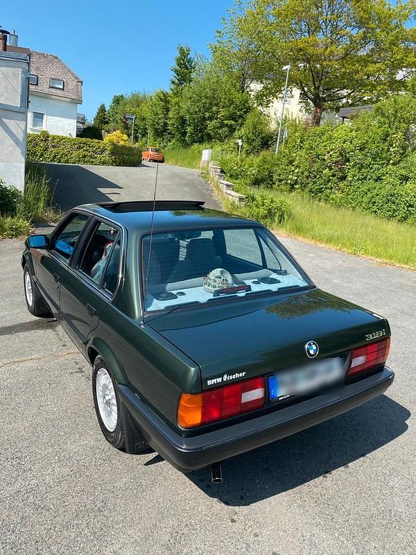 Gebraucht BMW 318 118 PS (86 kW) 1988 Grün Limousine