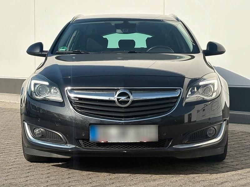 Gebraucht Opel Insignia 170 PS (125 kW) 2016 Schwarz Kombi