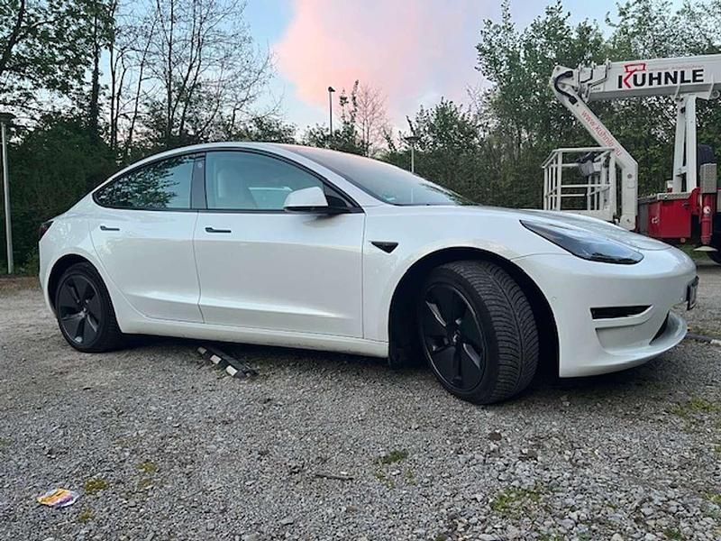 Usado Tesla Model 3 366 kW (498 HP) 2022 Branco Sedan
