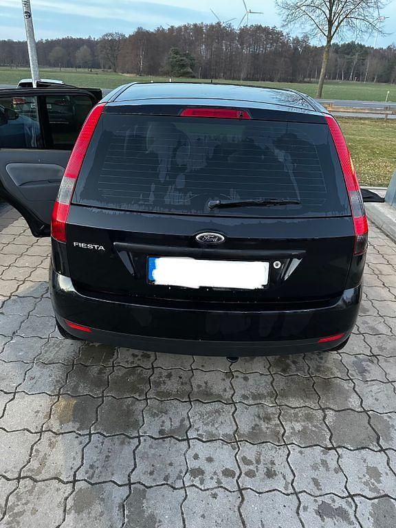 Gebraucht Ford Fiesta 80 PS (58 kW) 2002 Schwarz Kleinwagen