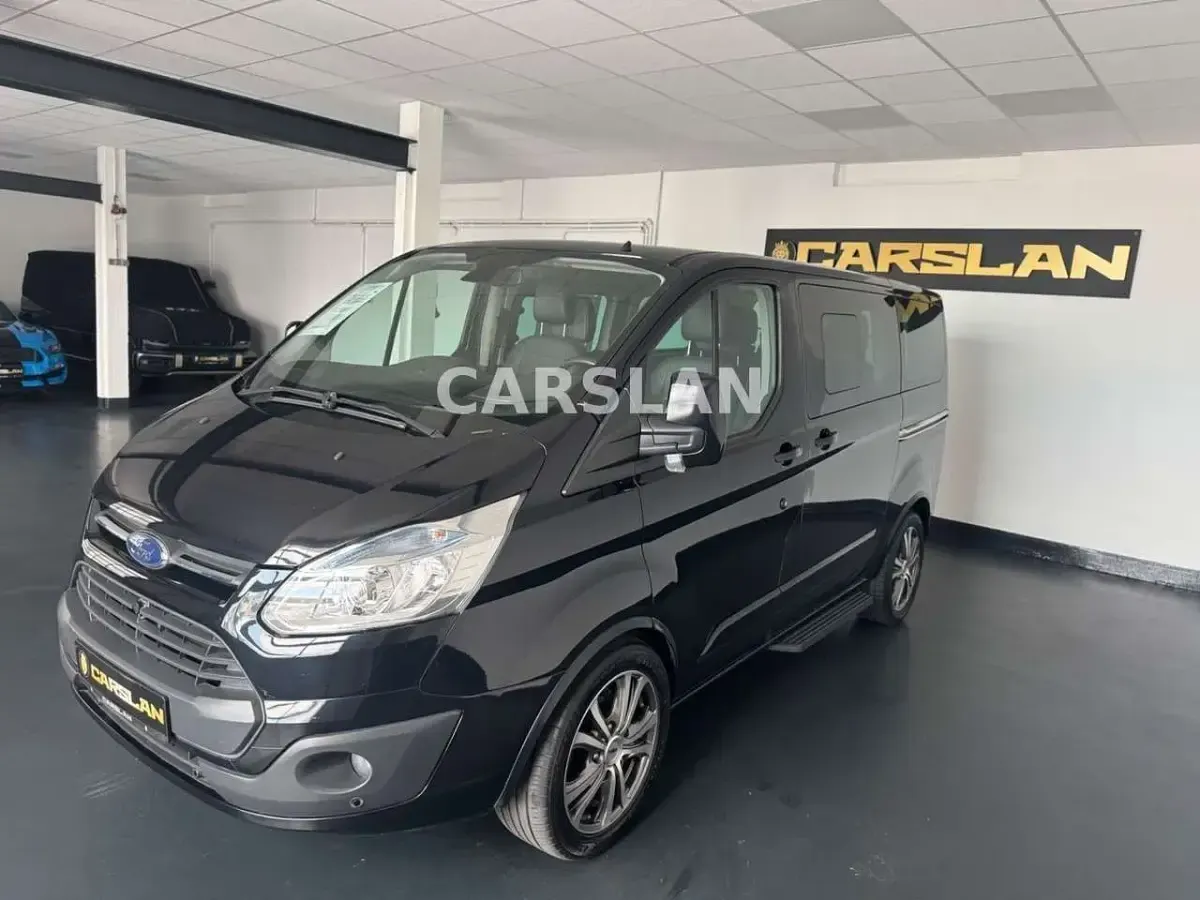 Gebraucht Ford Transit Custom Business Edition 155 PS (114 kW) 2015 Schwarz Van / Kleinbus