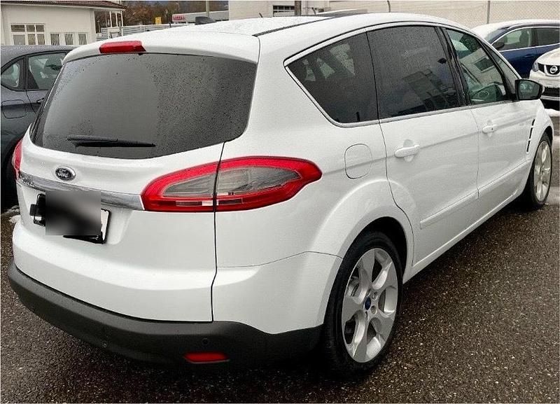 Gebraucht Ford S-MAX S 140 PS (102 kW) 2012 Weiß Van / Kleinbus
