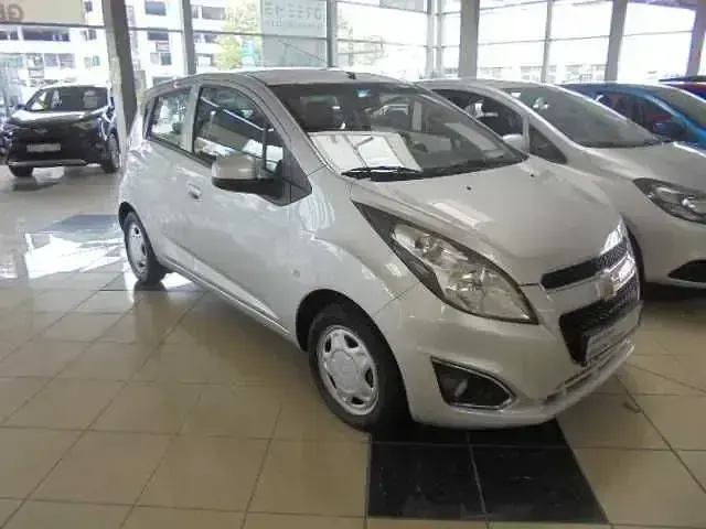 Second-hand Chevrolet Spark LS 68 CP (50 kW) 2013 Argintiu Hatchback