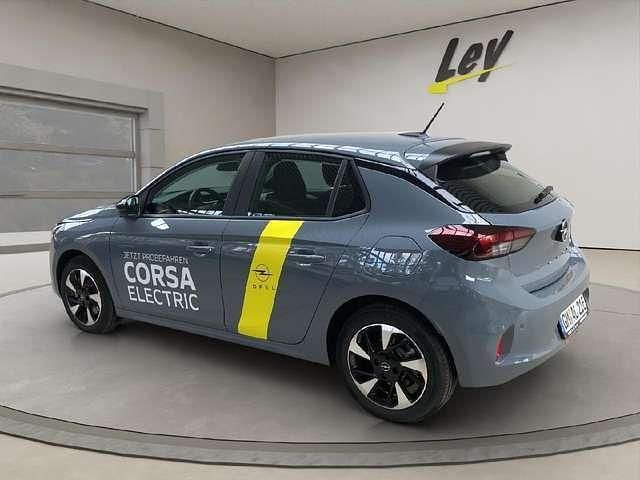 Gebraucht Opel Corsa-e Basis 100 kW (136 PS) 2024 Other Kleinwagen