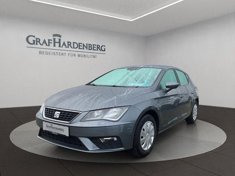 Second-hand Seat Leon Reference 110 CP (80 kW) 2017 Gri Berlinǎ