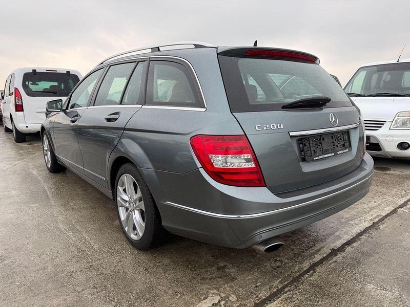 Gebraucht Mercedes C200 184 PS (135 kW) 2011 Grau Kombi