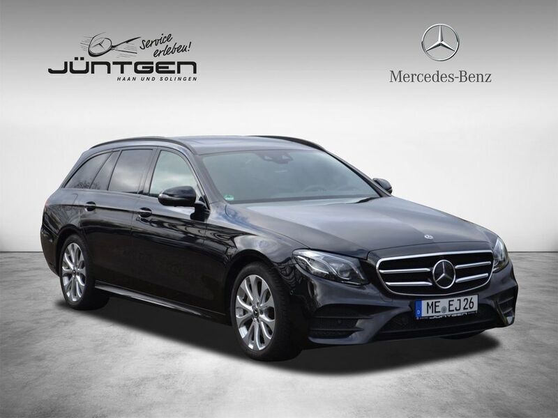 Obsidianschwarz Gebraucht 2018 Mercedes E350 AMG Kombi | 33.333 € (Teuer) - Bild 1/4