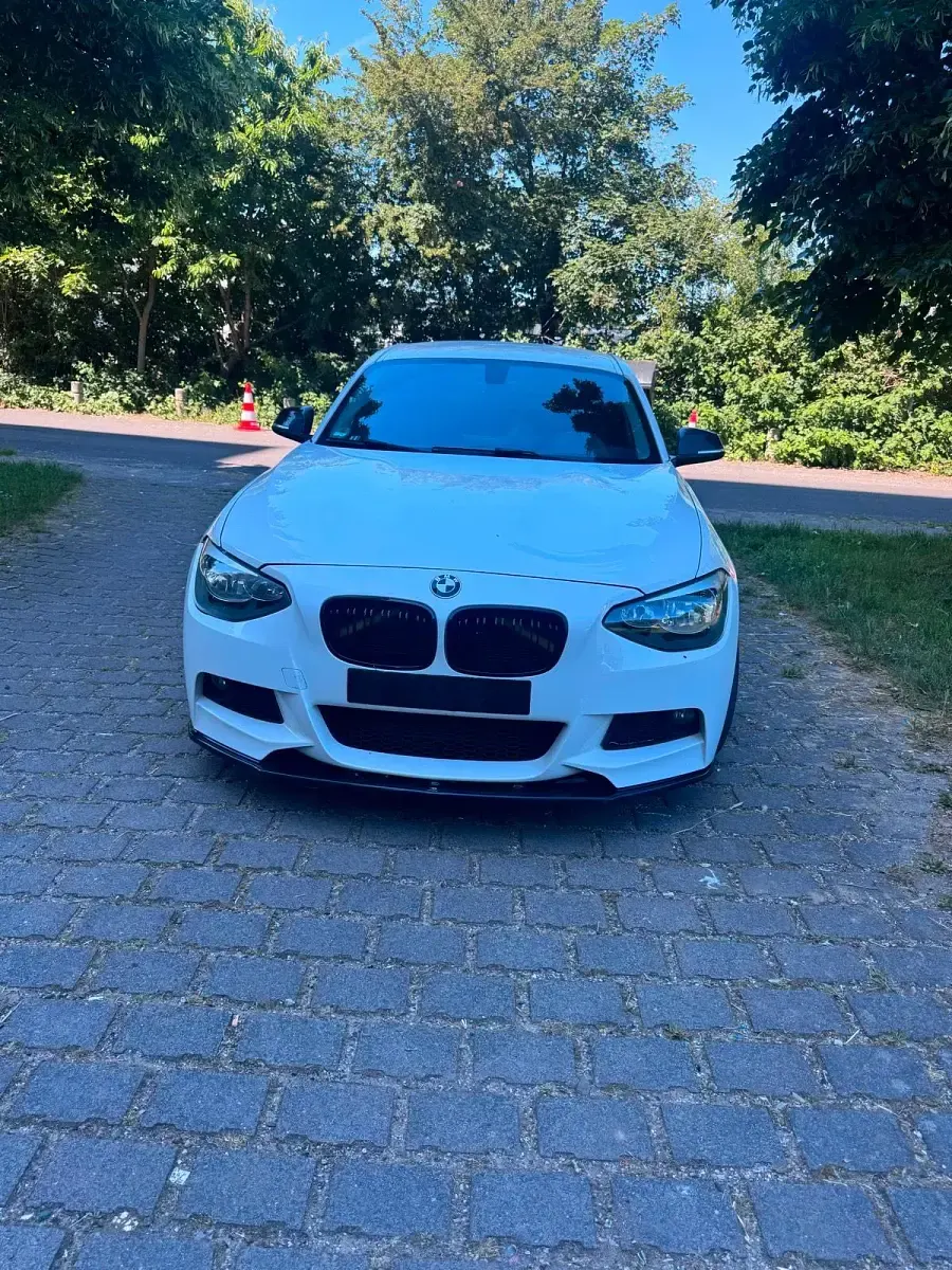Gebraucht BMW 116 M Sport 136 PS (100 kW) 2012 Weiß Kleinwagen