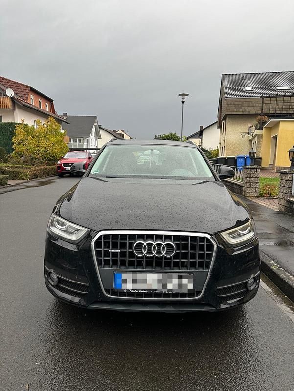 Schwarz Gebraucht 2013 Audi Q3 SUV | 11.000 € (Fairer Preis) - Bild 1/4