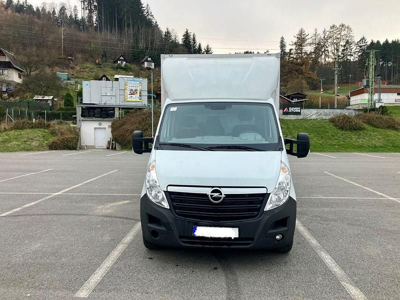 Gebraucht Opel Movano 170 PS (125 kW) 2017 Weiß Van / Kleinbus