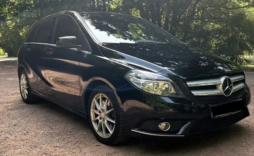 Gebraucht Mercedes 220 184 PS (135 kW) 2014 Schwarz Van / Kleinbus