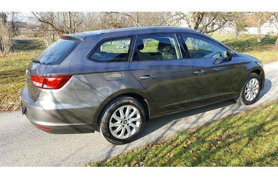 Grau metallic Gebraucht 2014 Seat Leon ST Style Kombi | 11.000 € (Fairer Preis) - Bild 1/4
