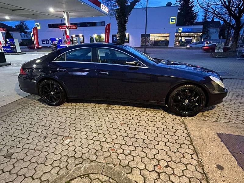 Gebraucht Mercedes CLS350 272 PS (200 kW) 2005 Blau Coupé