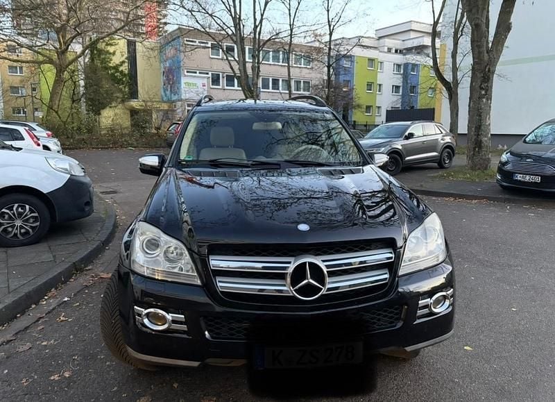 Gebraucht Mercedes GL320 224 PS (164 kW) 2009 Schwarz SUV