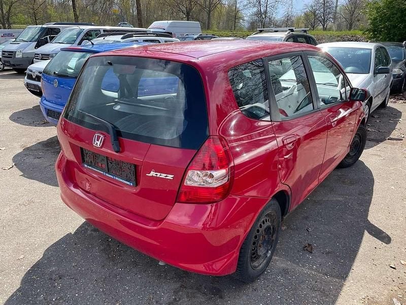 Gebraucht Honda Jazz LS 83 PS (61 kW) 2007 Milano red Kleinwagen