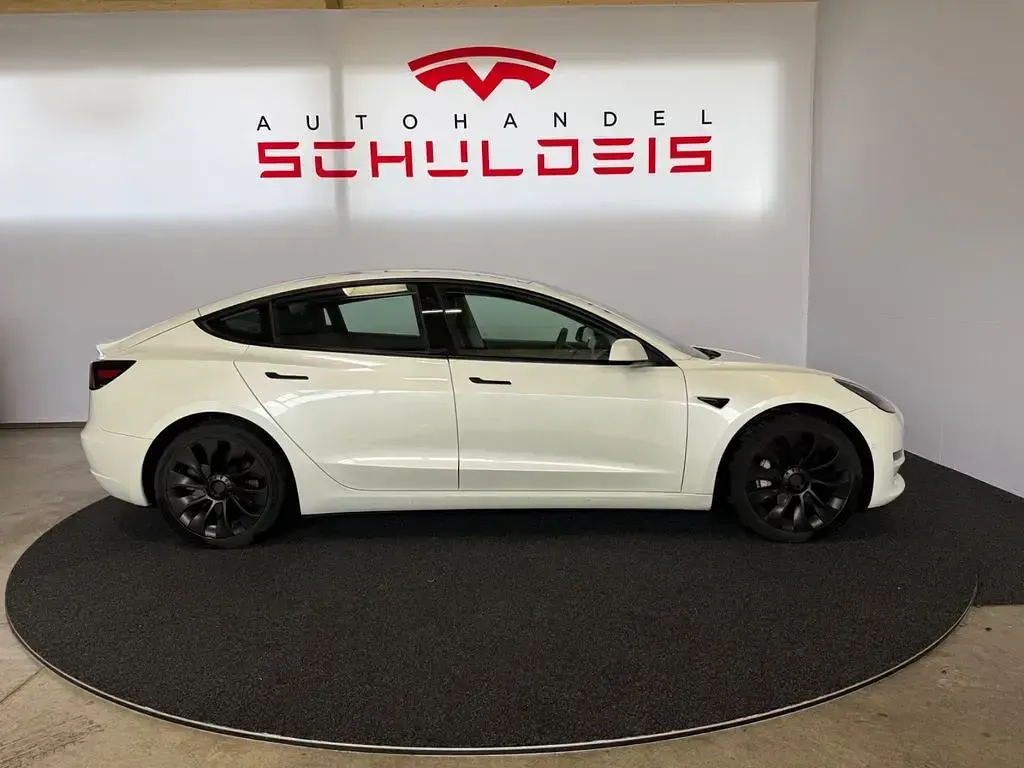 Gebraucht Tesla Model 3 366 kW (498 PS) 2021 Weiß Limousine