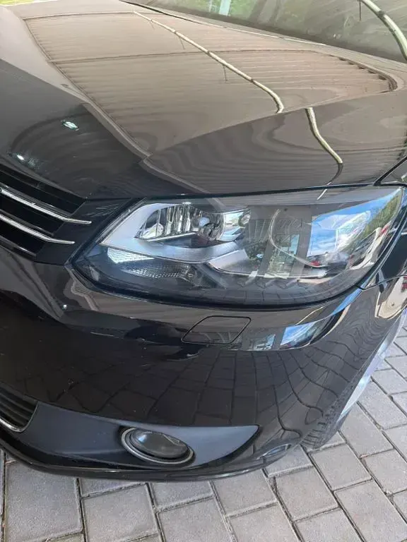 Gebraucht VW Touran Highline 140 PS (102 kW) 2012 Schwarz Van / Kleinbus