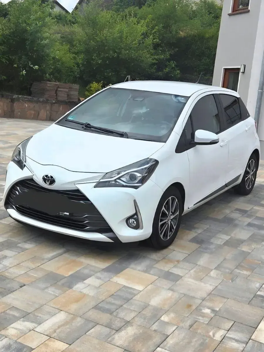 Gebraucht Toyota Yaris 111 PS (81 kW) 2019 Weiß Kleinwagen