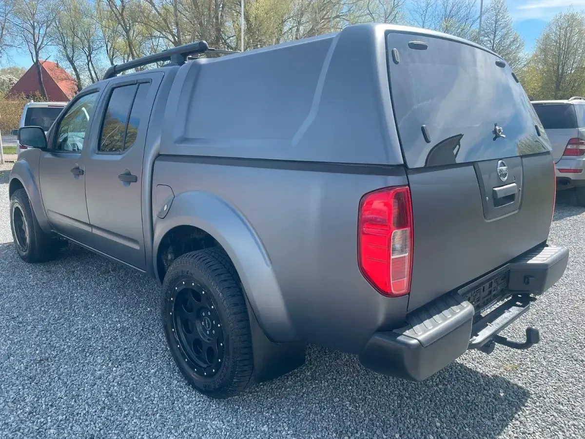 Gebraucht Nissan Navara 231 PS (169 kW) 2015 Weiß Pickup