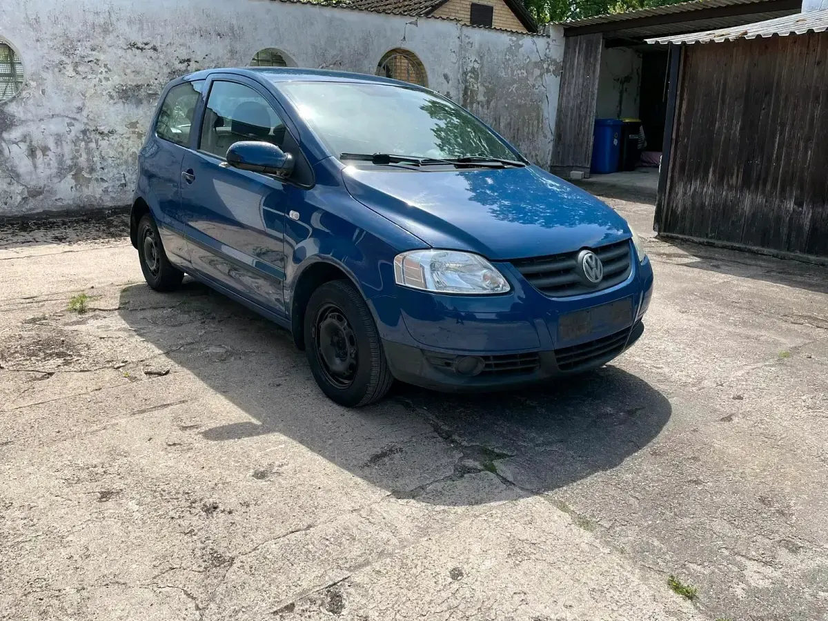 Gebraucht VW Fox 55 PS (40 kW) 2006 Blau Kleinwagen