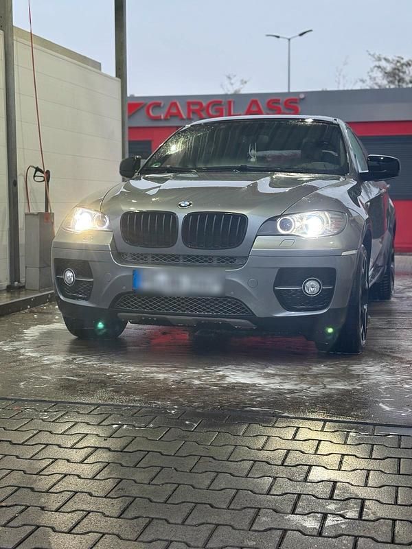 Grau Gebraucht 2009 BMW X6 SUV | 15.500 € (Guter Preis) - Bild 1/4